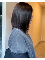 ロッカヘアエジェ(ROCCA hair eje.)&nbsp;ダークアッシュ艶髪ミディアムレイヤー