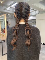 リベルテ(Liberte)&nbsp;《Liberte》ヘアアレンジ/ツイン編みおろし