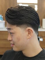 ザ チョップ ショップ ハラジュク(THE CHOP SHOP HARAJUKU)&nbsp;原宿渋谷理容室テーパーフェードカットメンズセンターパート