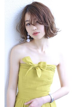 フォーム(FORM) ニュアンスボブとダブルフェイスカラー