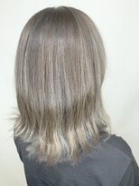 トリニティ(trinity)&nbsp;バレイヤージュ☆ハイライトカラーアッシュベージュ