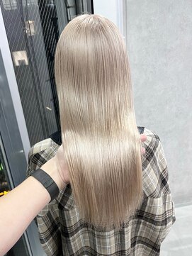 ロウル 渋谷(LOWRL) ブロンドベージュ/シルキーベージュ