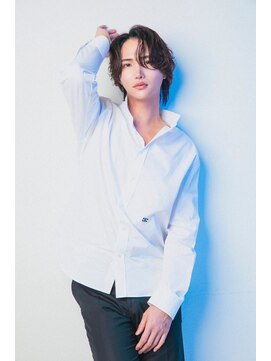 コアテラス(CORE Terrace) 黒髪/ウェーブ スタイル