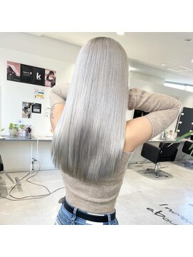 キング 高槻(K!ng) ハイライトカラーミルクティーベージュケアブリーチダブルカラー