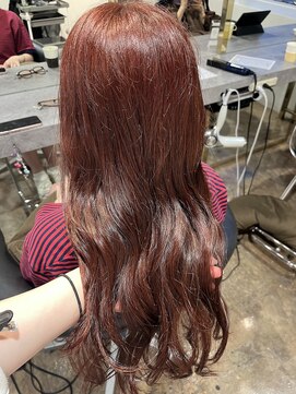 スティル ヘアアンドアイラッシュ(STILL hair&eyelash) 馴染むレッドカラー