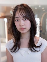 ケアリー 越谷レイクタウン(Carelly)&nbsp;デザインカラー/レイヤーカット/ウェットヘア/オリーブベージュ