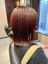 美容室ヒラトヤ 仙北店&nbsp;20代30代40代大人かわいい前下がり外ハネボブ×ワインレッド