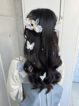 スタジオカラー(Studio Color) ハーフアップアレンジ