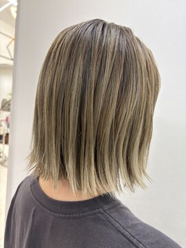 アールモンドヘア新世界 【北見】#ハイライト#ブリーチカラー#ボブ