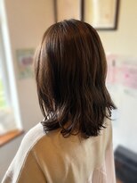 ナゴミ(NAGOMI) 30代40代50代/ブラウン/クセを活かしたスタイル/ミディアム/仙台