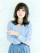 フミ(Fumi)&nbsp;トレンドに左右されないレイヤー