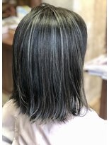 キー(kｅｙ)&nbsp;アッシュグレー