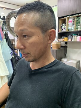 ちどり ３ミリ刈り上げ