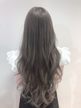 ジーナ 福岡天神(Zina) 小顔セミウェットウェーブピンクベージュハイライトカラー