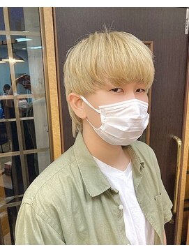 ブラッシュオン(BRUSH-ON) ブロンドカラー×マッシュウルフ