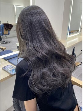 ソヨン 名古屋店(SOYON) 【お客様スタイル】グレージュ 暗髪 透明感 韓国風 アッシュ