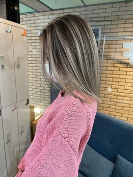 ラフ(LAFF) #バレイヤージュ#グレージュカラー#ボブウルフ#ココアベージュ