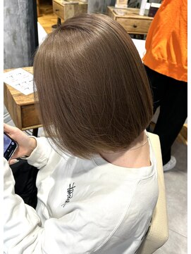 エッセ 大阪梅田茶屋町店(esse) ハイトーンベージュ