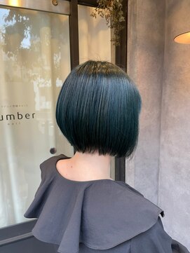 ナンバー ジルバ 立川(N° jillva) 丸型卵形切りっぱなしボブ韓国顔まわり美髪グレーカラー立川