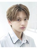 韓国ヘアカルマパーマカルマバングセンターパート黒髪ウルフ