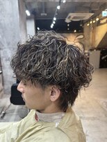 カーニー 上野(kearny) 波巻きスパイラルパーマツイストスパイラルパーママッシュウルフ