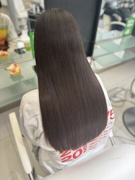 キングスベリーユナイテッド(Kingsbury United) 潤いを永遠に…ウルトワトリートメント!!!