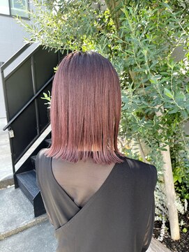 ミチオノザワヘアサロンギンザ 静岡店(Michio Nozawa HAIR SALON Ginza) きりっぱなし×ほんのりピンクブラウン