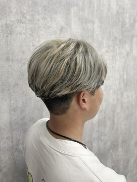 ディーボーイリタ 光の森(D-BOY Lita) ブロンドローライト