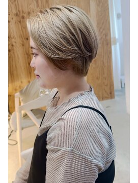 ジゼラ(GISELA) ハイトーン ショート