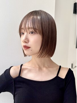 ルル 表参道(lulu.) 黒髪/ボブウルフ/ネビージュ/小顔/ワンレン