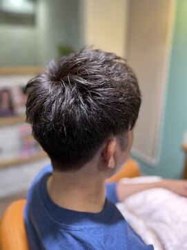 ルアナ(Luana) ツーブロック