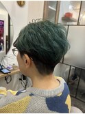 大人なグリーン