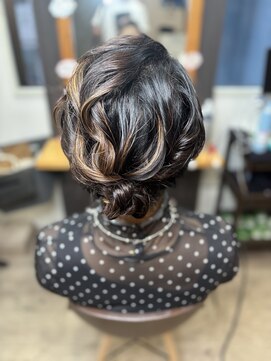 シベル(Si-Belles) 大人上品ツイストアップスタイル