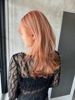 トーン(tone)&nbsp;レイヤーカット/レイヤースタイル/ペールオレンジカラー