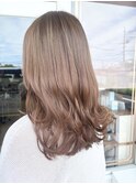 【ルチュラ折戸】ハイトーンベージュ×ミディアム