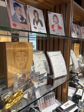 【世界水準のカット技術】海外研修やコンテスト優勝経験者が多数在籍。幅広いデザインで理想を現実に。