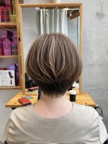 アルトル 池袋2nd(altru) ◇大人40代50代60代ショートボブ丸みショート白髪ぼかし
