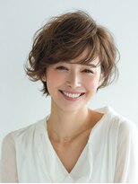 ビフィーノ リルネ(Bifino Rilune) 40代 前髪ハイライト耳掛けショート