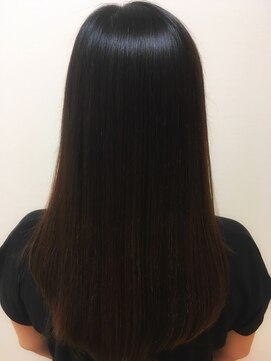 クリー(cree) cree 美フォルムカット×髪質改善ヘアエステ【馬出髪質改善】