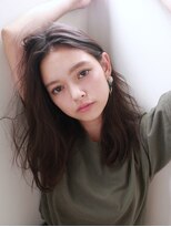 ナヌーク シブヤ(nanuk shibuya)&nbsp;【nanuk】毛先を逃して甘くならないルーズな質感◇グレーカラー