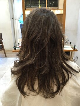 ペイジバイネオリーブ 吉祥寺店(Paige by Neolive) ハイライト×グレージュ【paige by neolive】