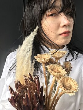 テラス 福島(Terrace) 黒髪×ミディアムレイヤー