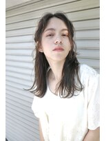 オンヌ(onnu)&nbsp;透け感カラーのベージュスタイル