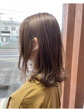 シアン(CYAN) ハイライトベージュ