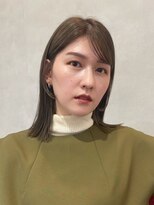 リタ(Lita.)&nbsp;斜めバング　愛されミディ　くびれヘア