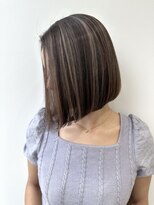 イト(ito.)&nbsp;コントラストハイライトボブ_ブルーグレージュ