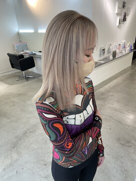 キング 高槻(K!ng) 縮毛矯正髪質改善ハイライトレイヤーカット高槻美容室エクステ