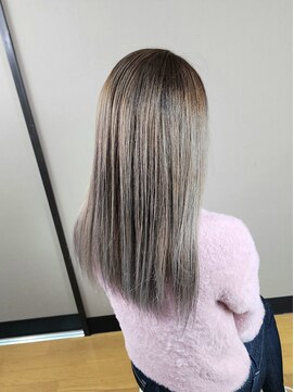 シャルシェ(Chercher) エアタッチコントラストホワイトグレーバレイヤージュ