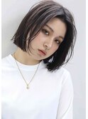 ストレート × 切りっぱなしボブ