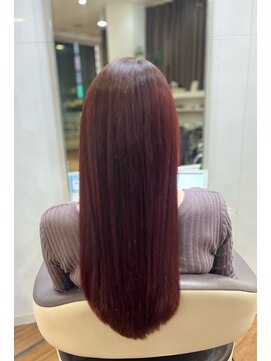 ムーア(MUA) ピンクブラウンヘア